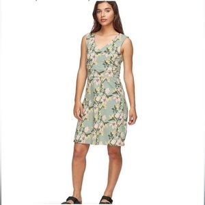 Patagonia Organic Cotton Porch Song Hiking Dress Floral Sleeveless EUC Sz‎ S